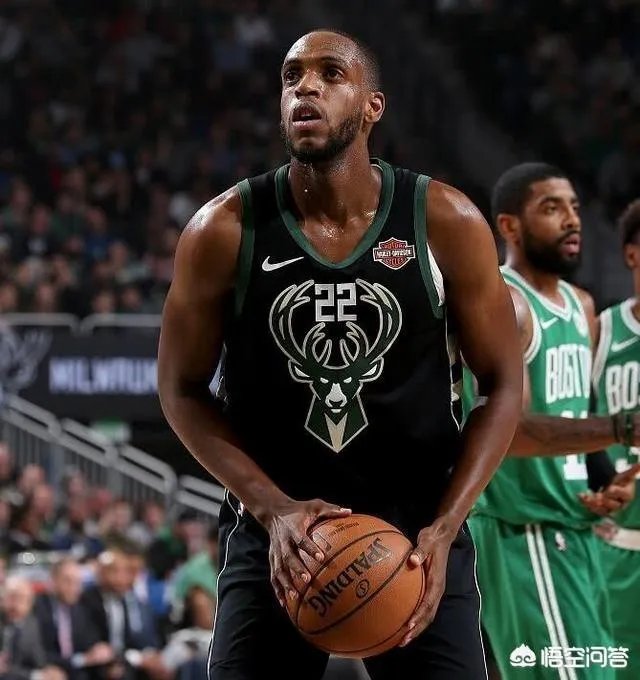 字母哥30+13，米德尔顿关键三分，欧文绝杀未果，绿军不敌雄鹿，你怎么评价？