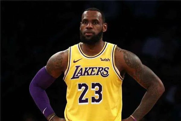 詹姆斯和浓眉之间的关系真如表明上那么好吗？