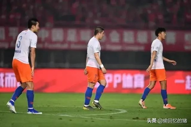 再现“你行你上”！戴琳赛后在社交平台上回怼球迷的批评。对此你有何看法？