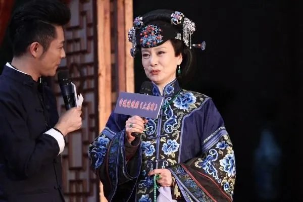 琼瑶剧御用女郎俞小凡和刘雪华，两人在演技上各有什么特点?