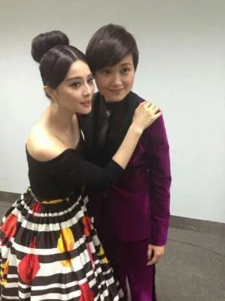 如何看待赵薇和范冰冰之间的真实关系？