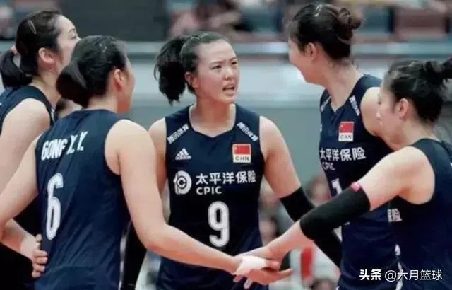 女排战胜荷兰获九连胜，但为何比赛中朱婷怒吼队友，赛后全队没有庆祝，当时发生了什么？