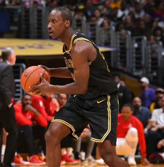 湖人为什么不签安德烈英格拉姆