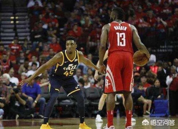 无视防守哈登轻松写意砍下准三双，火箭十人轮换大胜爵士，他们能够横扫晋级吗？