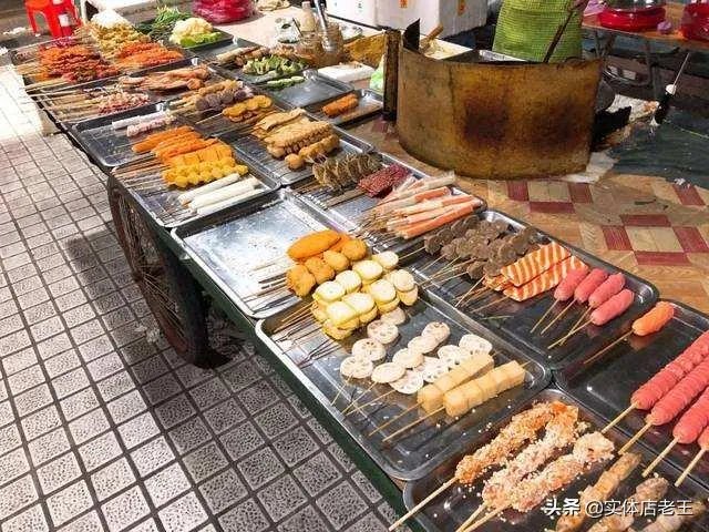 民警、公务员、辅警、教师可以摆地摊吗？ 算不算违规？