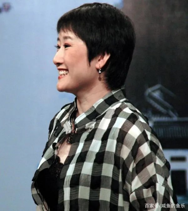 她曾经因不想给王刚生子，被惨遭抛弃，如今报复手段震惊众人，她是谁？