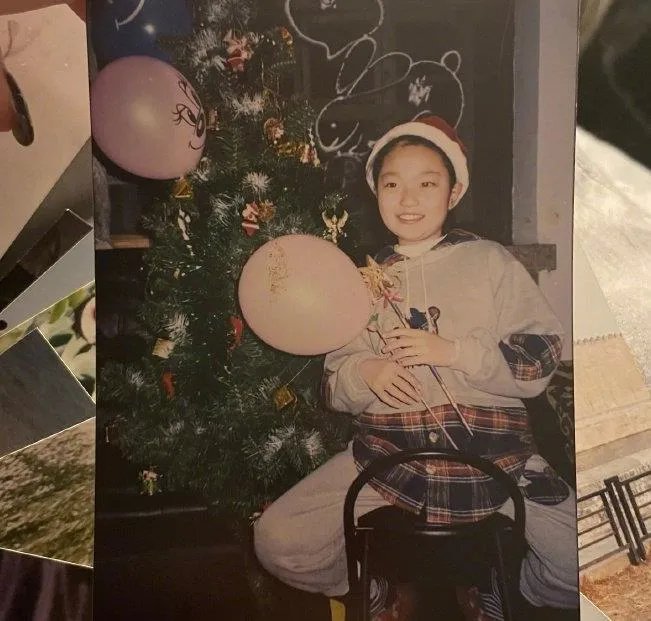 周扬青家里是什么家世？她的家世怎么样（爸爸照片曝光）