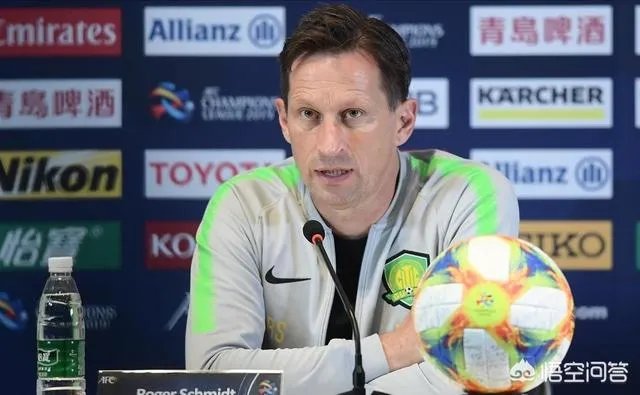 国安在联赛中如此強大，为何在亚冠小组赛被全北现代双杀？