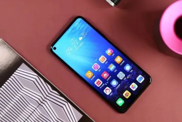 女子锁屏和支付密码全是6个0，被盗19万！嫌犯是如何获取密码的？