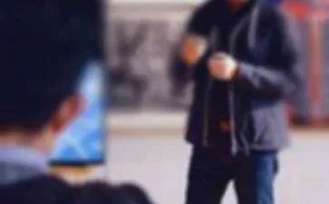 使用PPT演讲的技巧