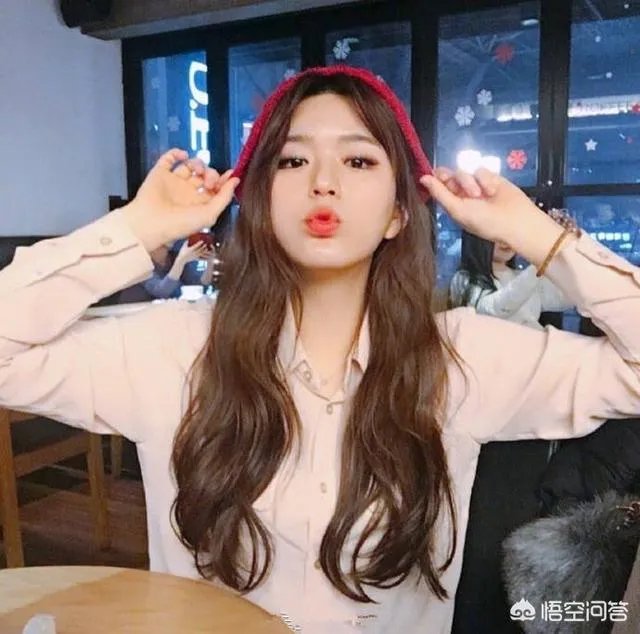 漂亮的长卷发冲动拉直了，现在后悔了怎么办？