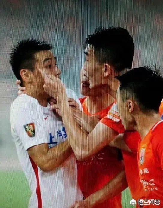 恒大和上港的天王山之战，武磊进单刀球，这是否意味着武磊要脱胎换骨了？