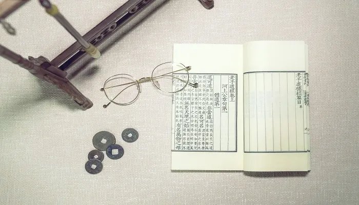 碧玉妆成一树高的妆是什么意思 碧玉妆成一树高中妆的意思是什么