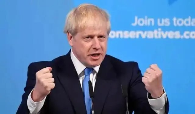 英国首相约翰逊下周一恢复工作，你猜他对英国人最想说的话是什么？