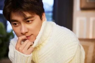 李易峰“塌房”事件引热议，如何看待其此前发的“声明”？