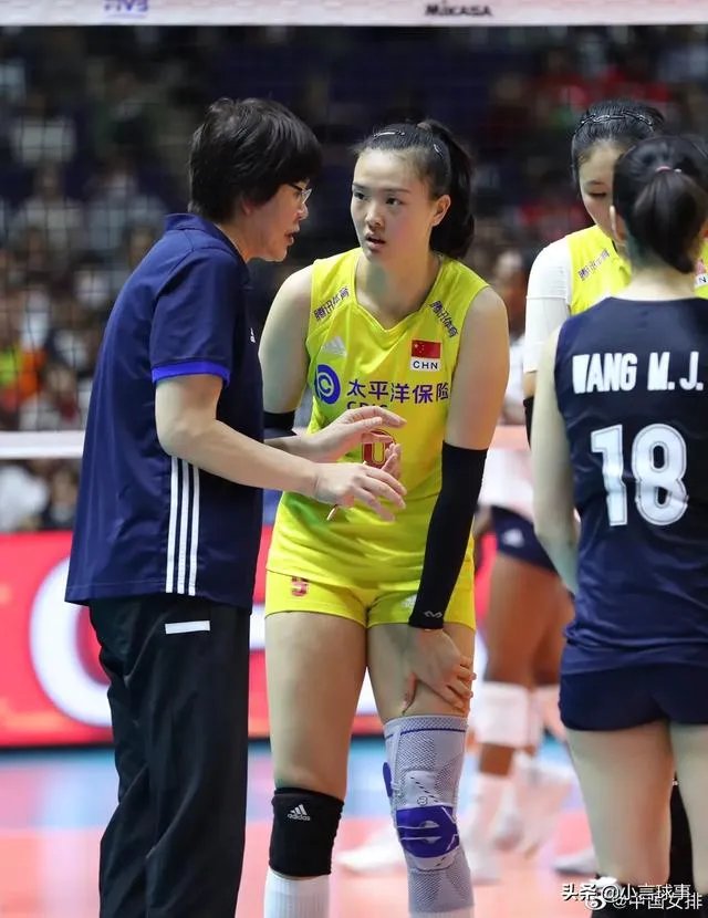 中国女排3:0横扫美国女排，中国女排赢在哪里，你如何评价中国女排球员的表现？