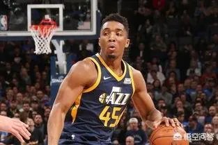 爵士战胜湖人，他们是如何从西部第十到锁定季后赛席位，完成超级大翻盘的？