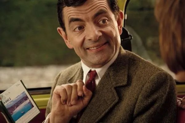 憨豆先生26岁儿子长相曝光，为何他儿子被称为憨豆二世？