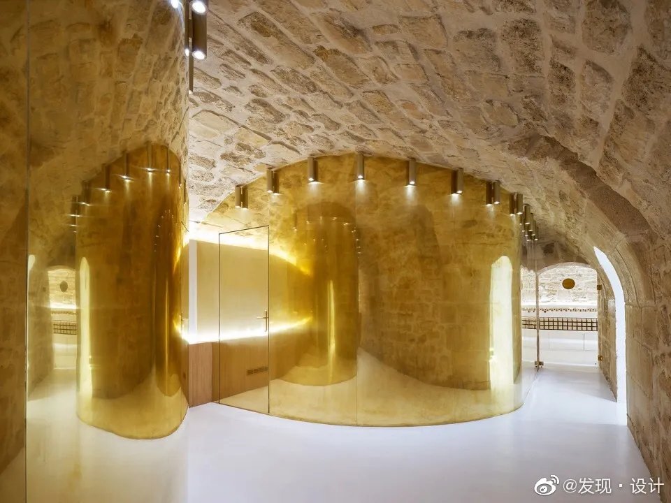 红酒窖般的美容店,巴黎EN美容精品店ARCHIEE本项目是针...