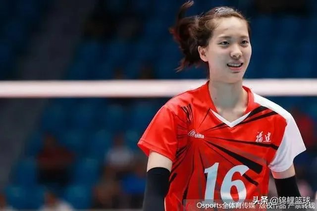 美国队的希尔和俄罗斯队的冈察洛娃，谁才是2019年女排世界杯第一美女球员？你怎么看？