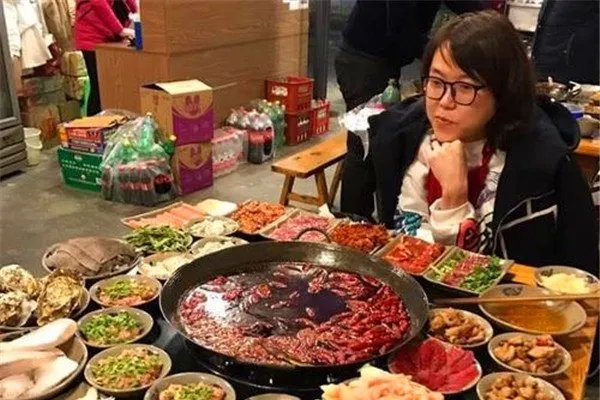 大胃王浪味仙到底是男的还是女的？