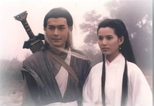 古天乐版《神雕侠侣》插曲叫什么名字？