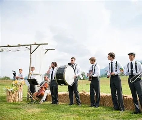 结婚歌曲大全100首 适合结婚播放100首歌曲任你选