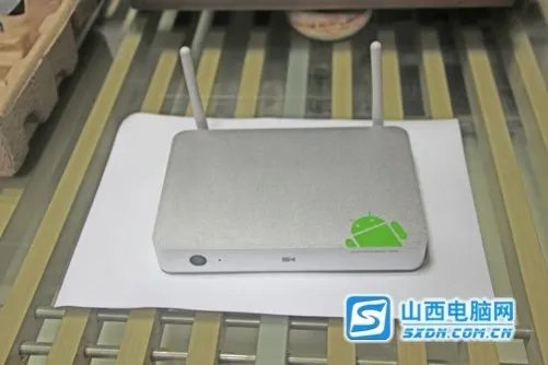 顶级性能 开博尔F4四核高清播放器到货