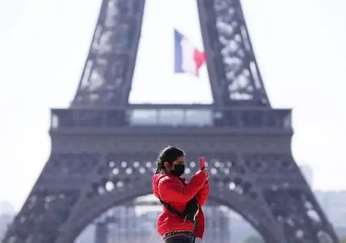 你如何看待法国宣布的校园卫生新规？