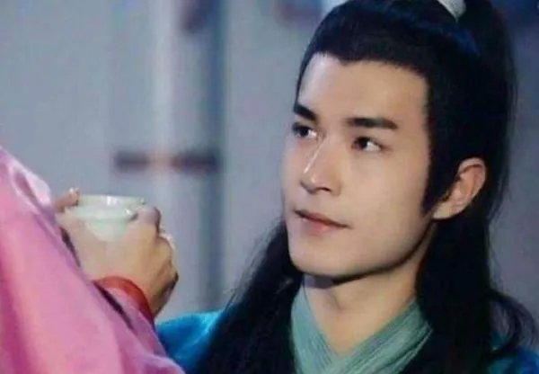 港媒报道古天乐将与萱萱结婚，为什么那么多的明星结婚都很晚？