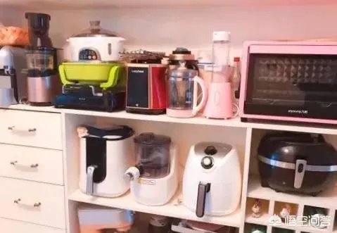 浙江义乌的80后辣妈，为孩子做百变早餐成网红，你怎么看？