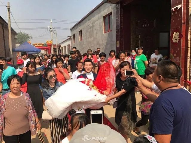 爆红的张一山与学霸“嘎子哥”相比, 就差一个抱得美人归了么？