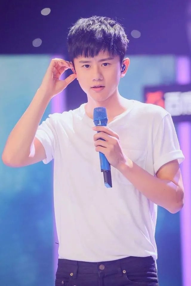 有谁有张杰图片，最帅的？