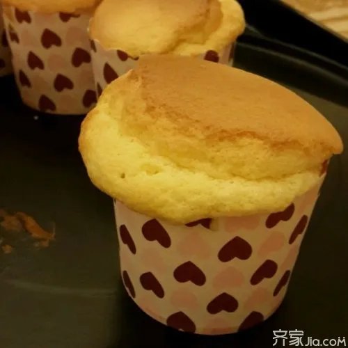 怎么用烤箱做蛋糕 烤箱做蛋糕的步骤及注意事项