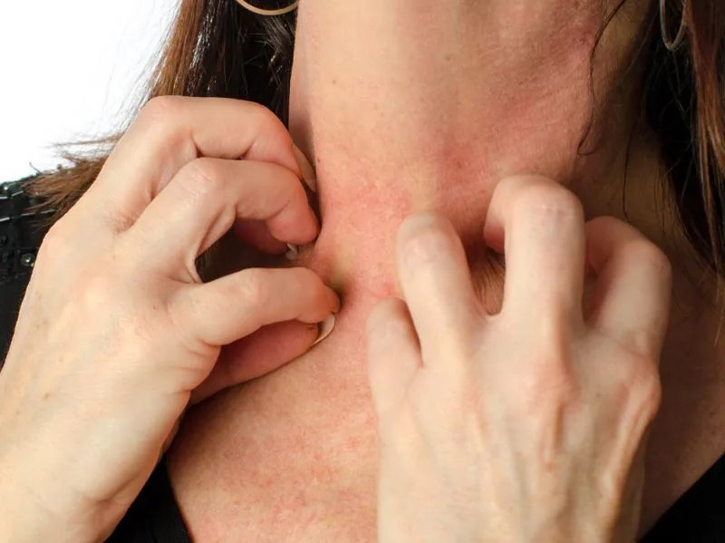 大腿肚内侧红疙瘩是什么