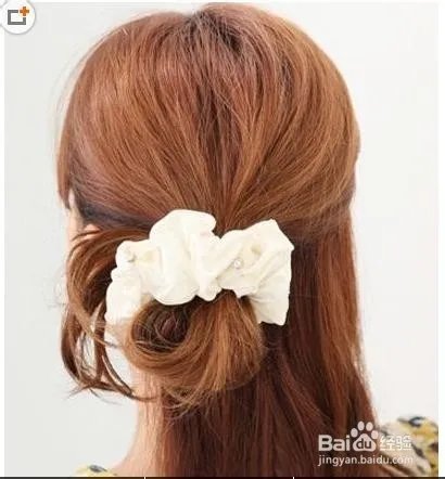 怎样扎花苞头简单好看 超简单凌乱花苞头的扎法
