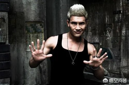 如何评价“小兵张嘎”扮演者在新歌MV《哥不是娘炮》中的造型？