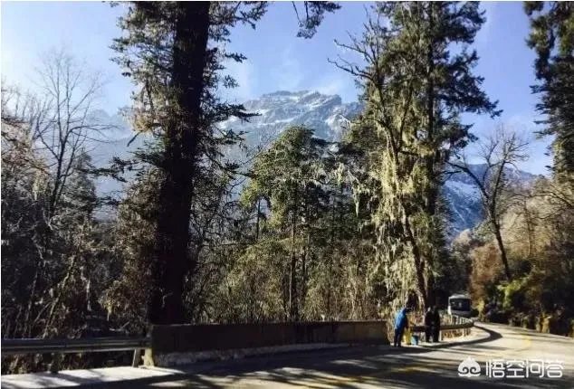 海螺沟旅游2天有什么攻略？