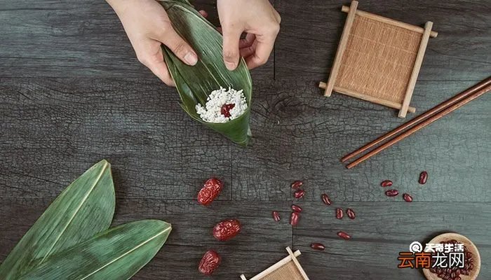 三角粽子的包法步骤 新手包粽子的简易方法