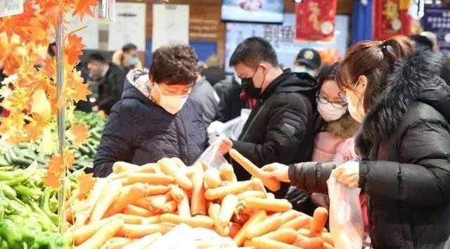 看到河南郏县的确诊事件后，想问下国内疫情二次爆发的可能性大不大？