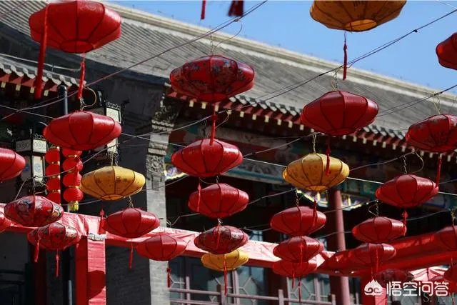 佳能5D4配100-400镜头手持拍摄时应注意哪些事项？