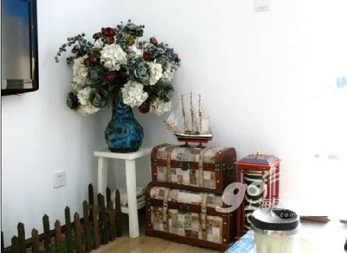 网络女作家的地中海蜗居 53平米温情小窝只花1万