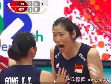女排战胜荷兰获九连胜，但为何比赛中朱婷怒吼队友，赛后全队没有庆祝，当时发生了什么？