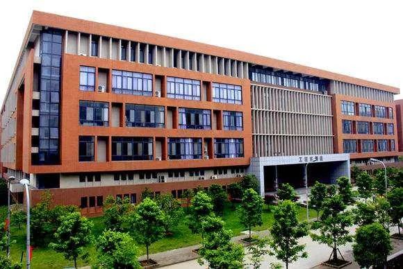 华中科技大学文华学院在哪里？