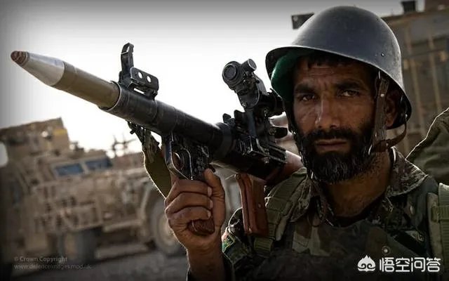 美国决定从阿富汗撤离4000名军人，是美国在与塔利塔谈判中让步吗？