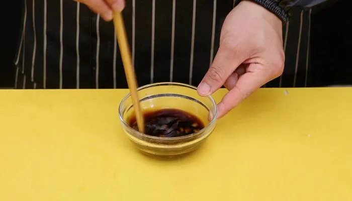 老醋花生米的做法 花生米怎么做好吃