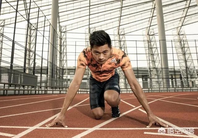 苏炳添和谢震业最近频频跑出好成绩，中国男子百米跑是否已经全面超过日本了？