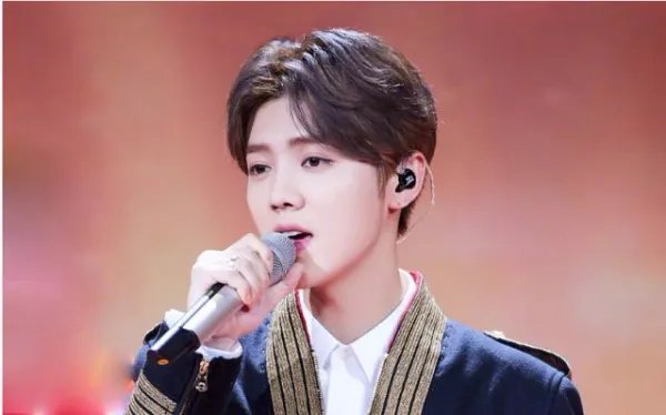 娱乐圈中哪几位被称为钢铁直男？