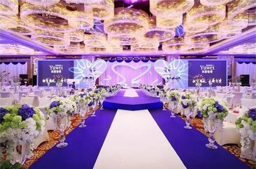 2018浪漫唯美的婚礼背景图片推荐  如何让婚礼背景更加完美