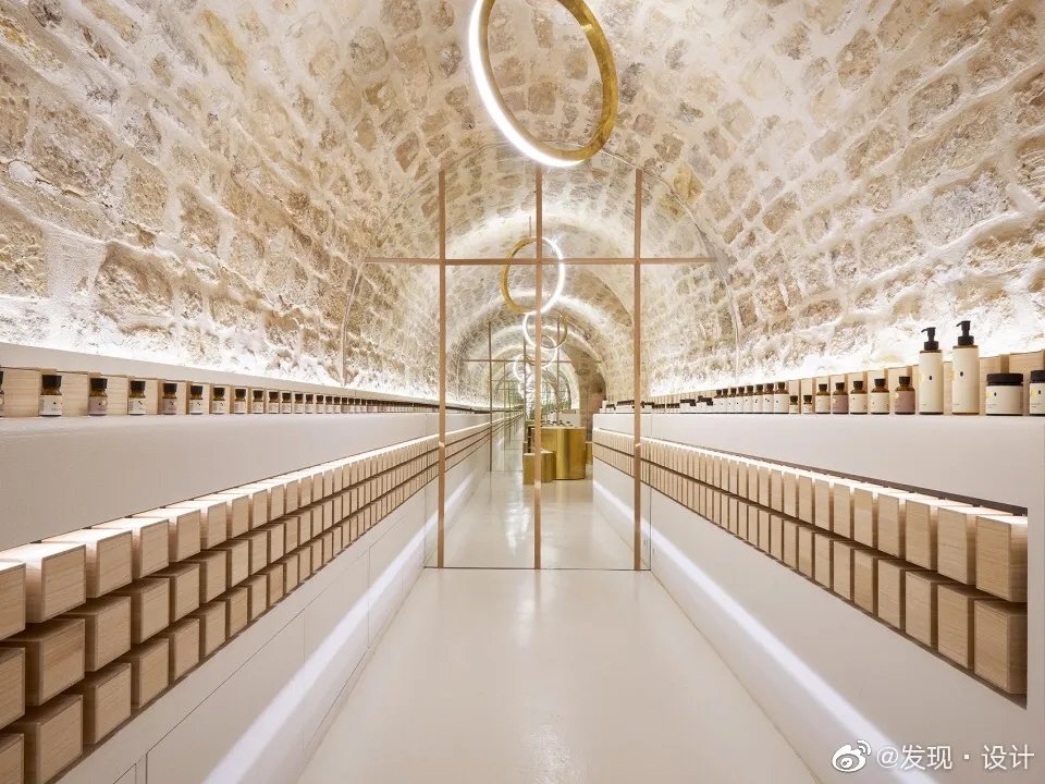 红酒窖般的美容店,巴黎EN美容精品店ARCHIEE本项目是针...